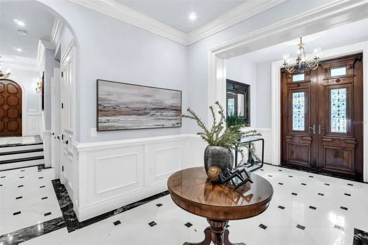 Foyer entry area from 5th Ave side