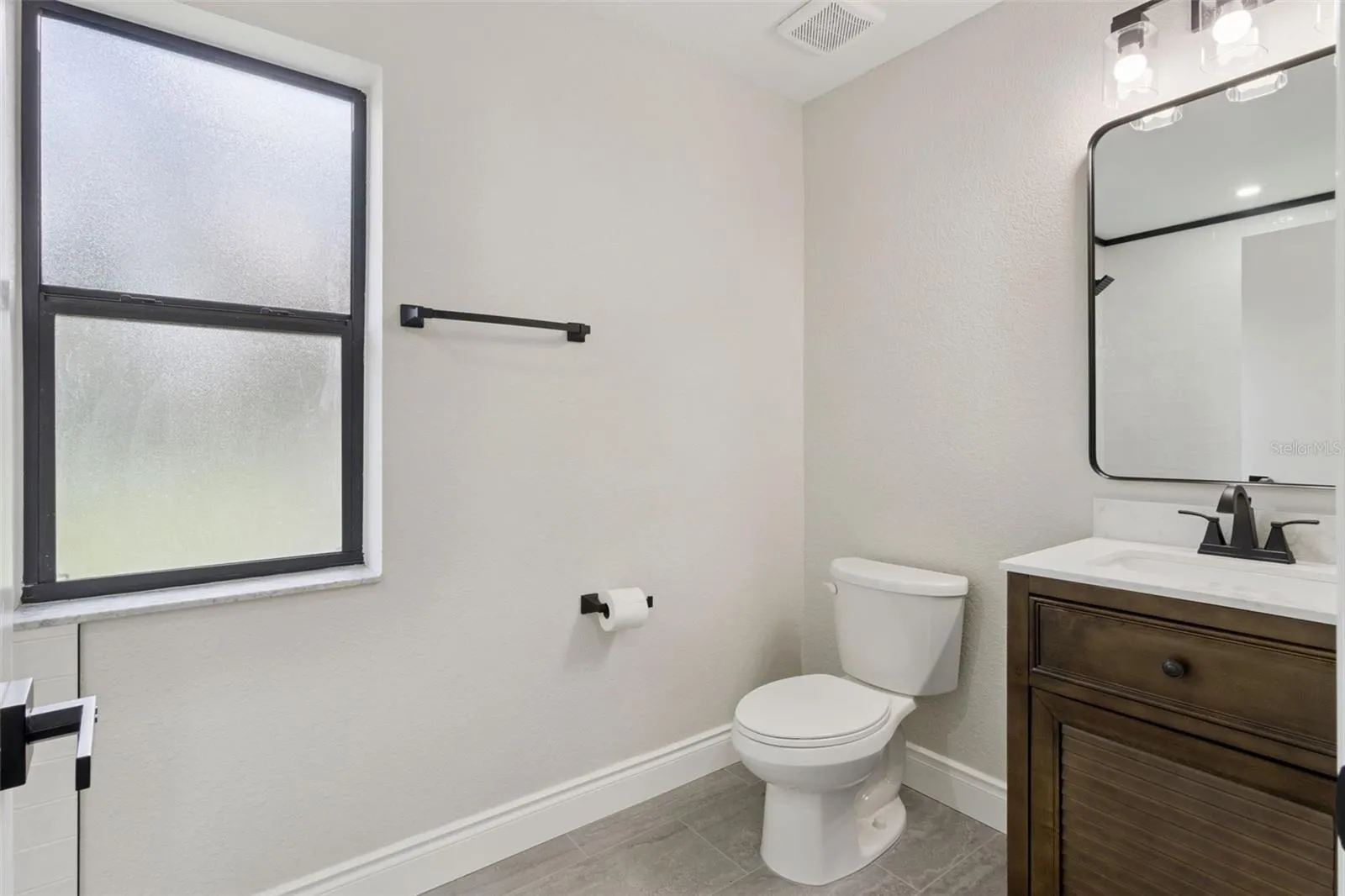 #1 Downstairs Bathroom with FULL Shower
