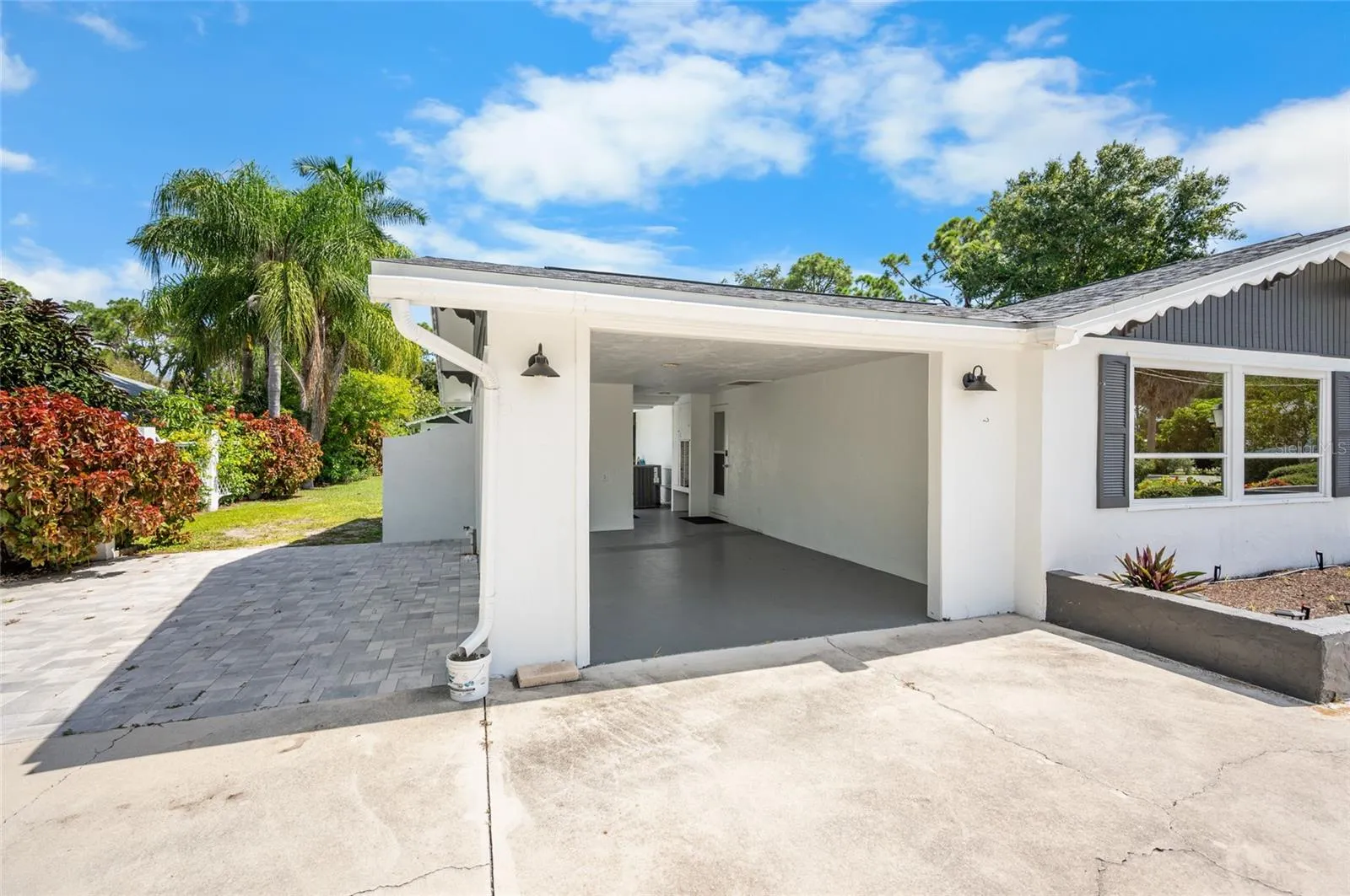 carport