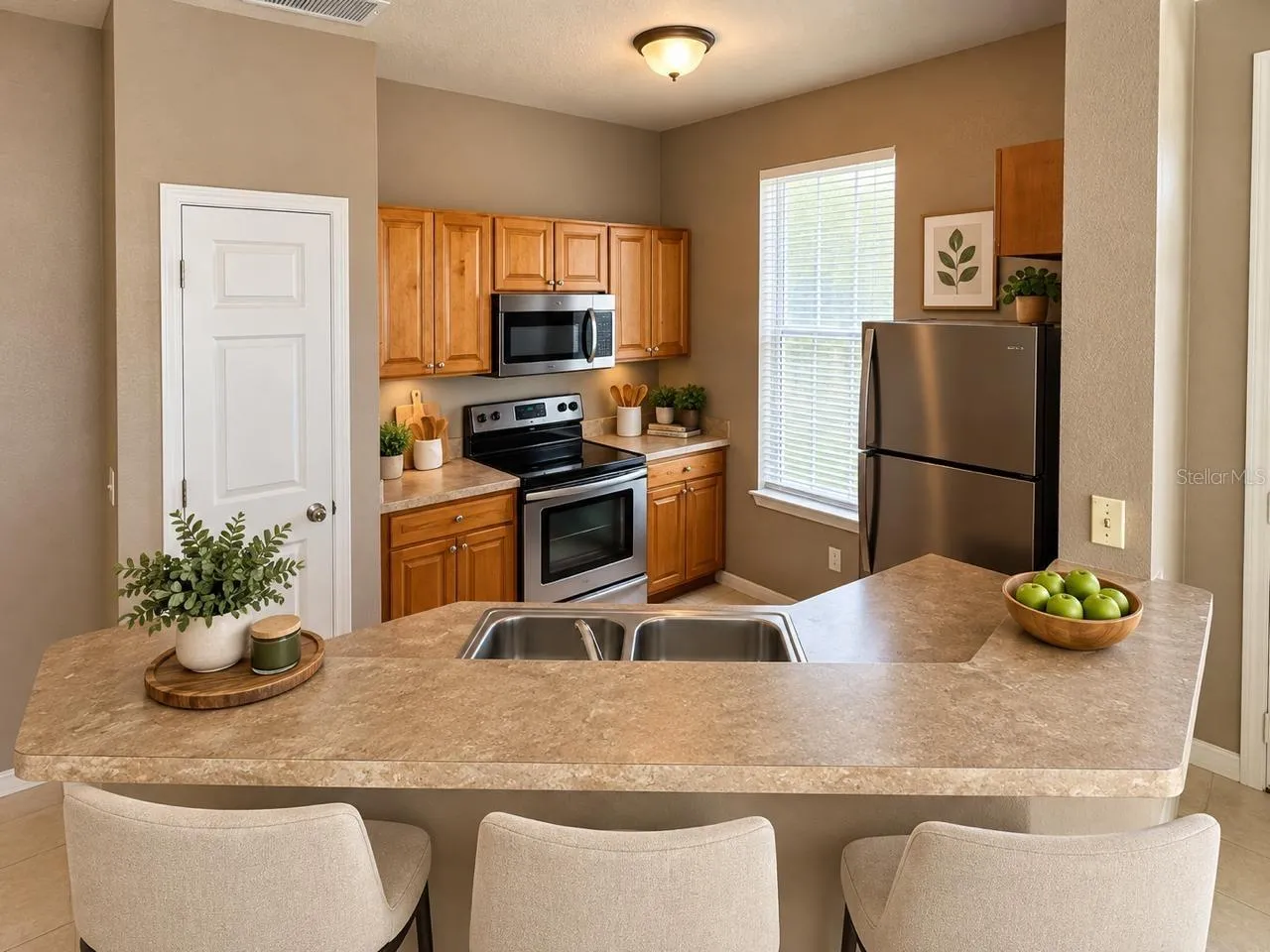 Virtually Stage. Kitchen