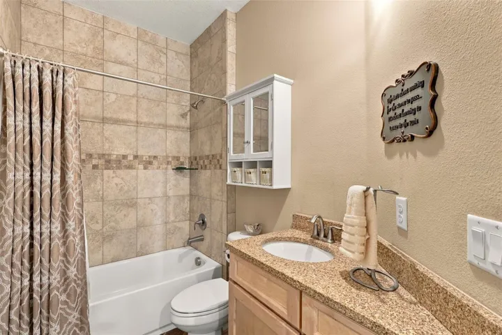 FULL BATH 1ST FLOOR