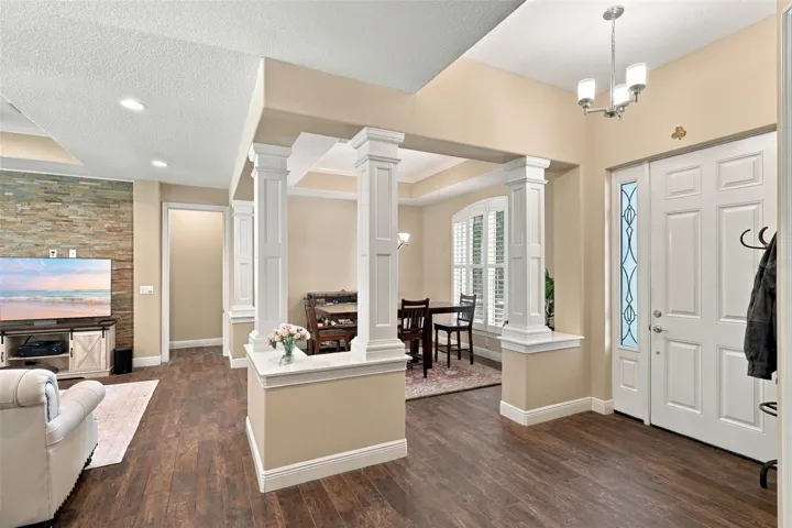 FOYER