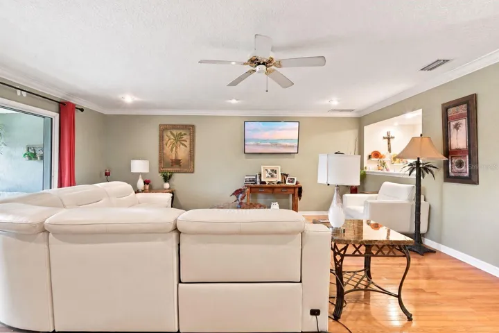 Living RoomVirtually Altered