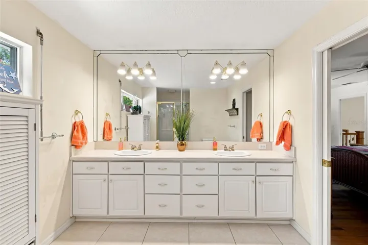 2nd Floor Primary Bath