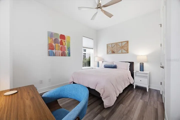 Bedroom 2 - 1st floor