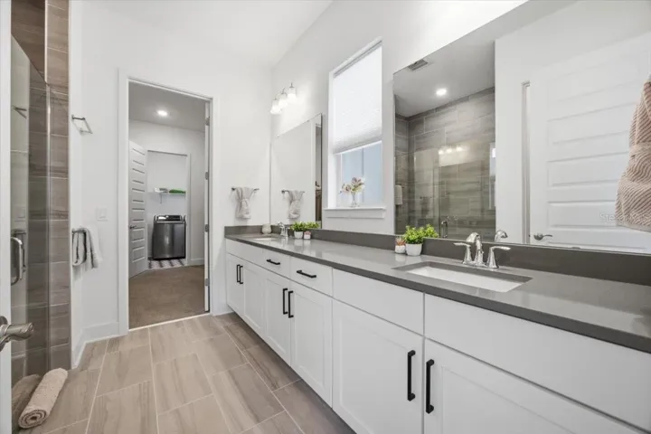 Lovely Quartz Counters &amp; Dual Sinks