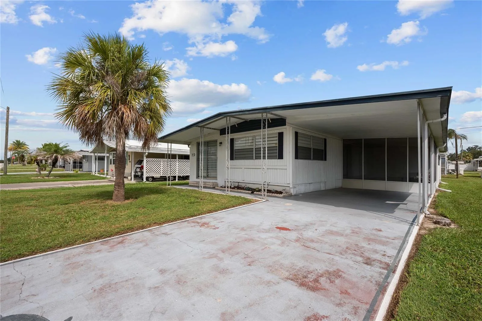 You don't want to miss 36917 Grace in Betmar Acres!!