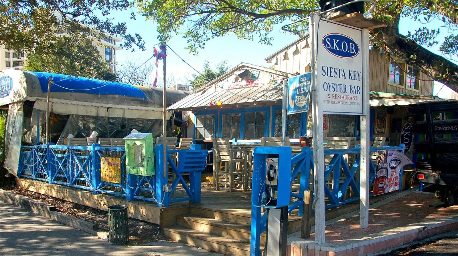 More of the colorful shops, restaurants and island atmosphere of Siesta Key Village.