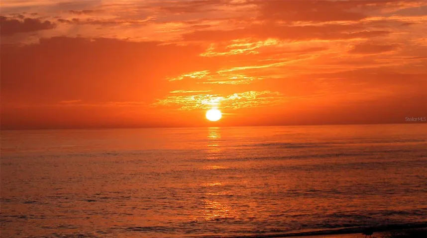 Spectacular Gulf sunsets are part of the Siesta Key lifestyle.