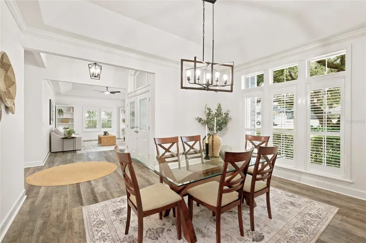 Easy flow from Dining to Living for entertaining