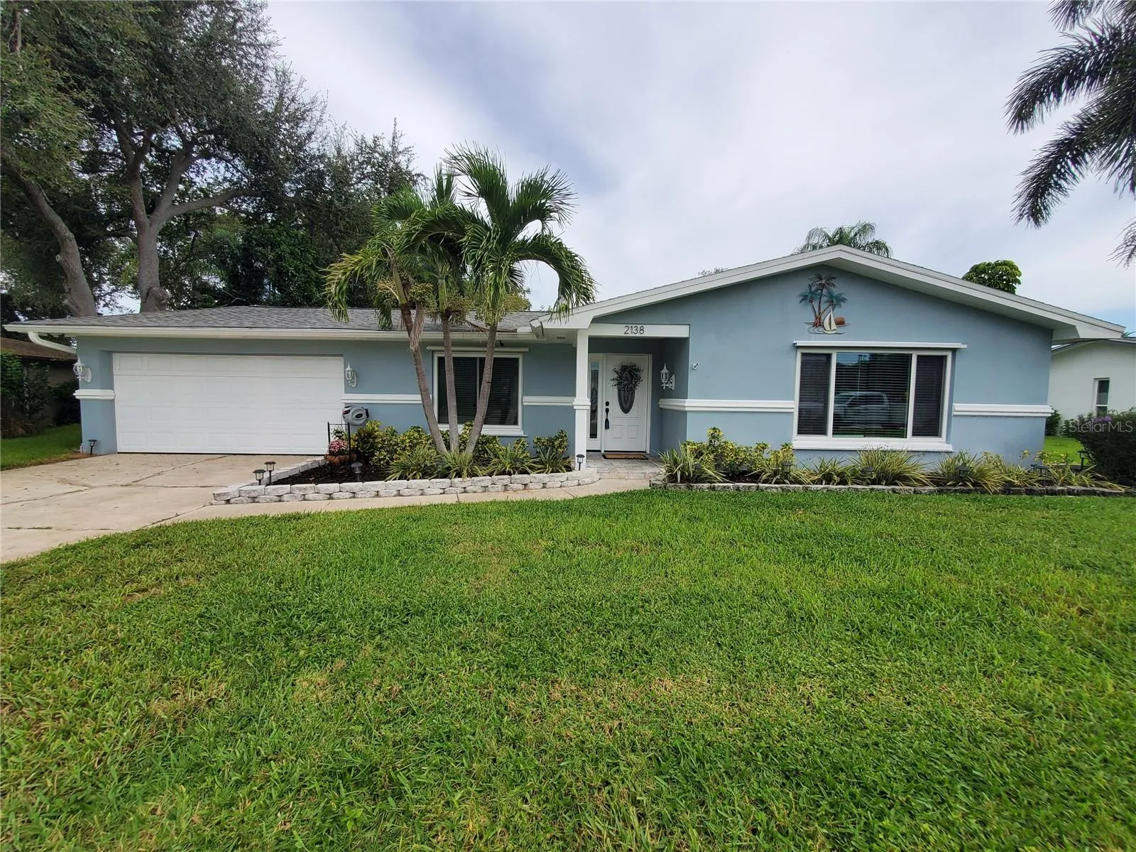CURB APPEAL