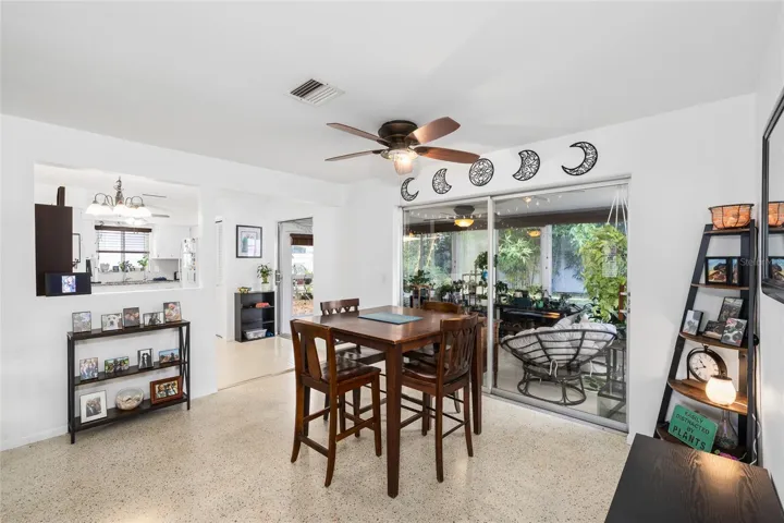 Dining Room with sliders to the Florida Room