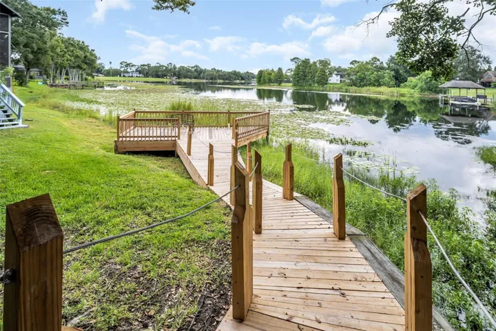 Community dock