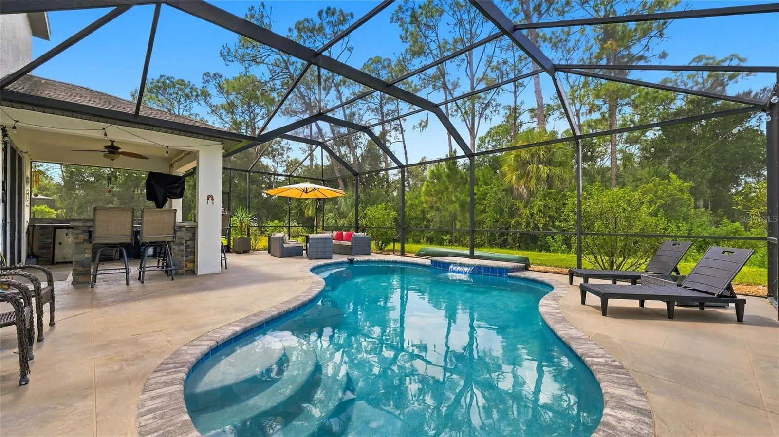 lanai and pool area