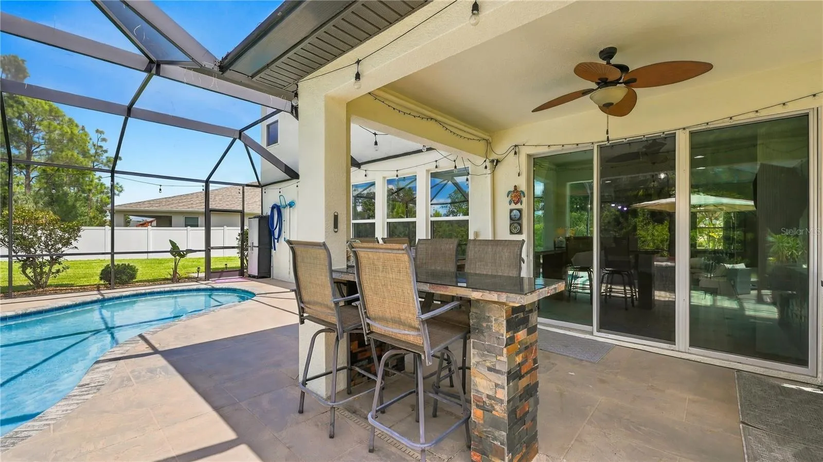lanai and pool area