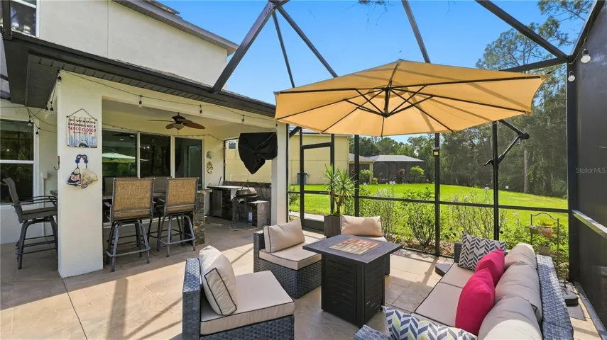 lanai and pool area