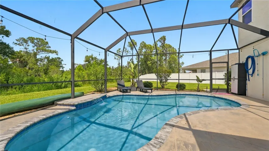 lanai and pool area