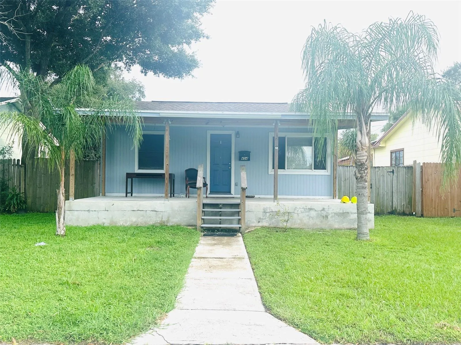 454 49th Ave N.