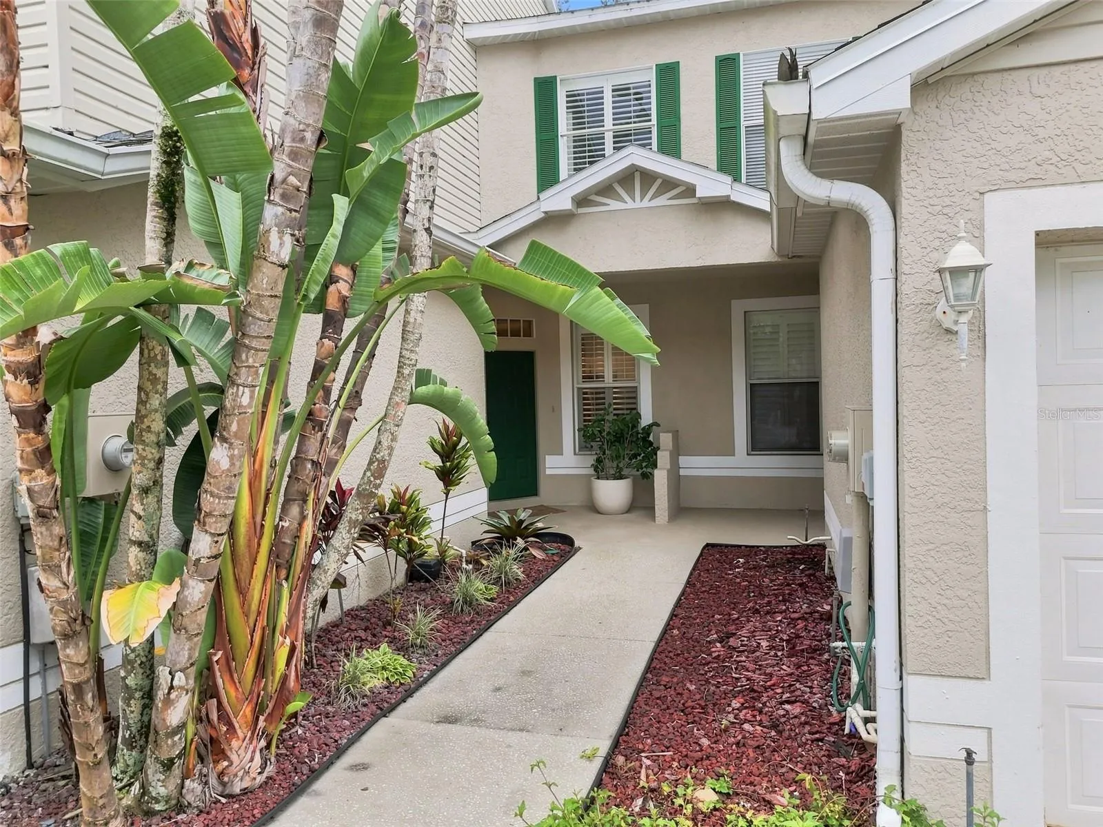 Exterior Entry