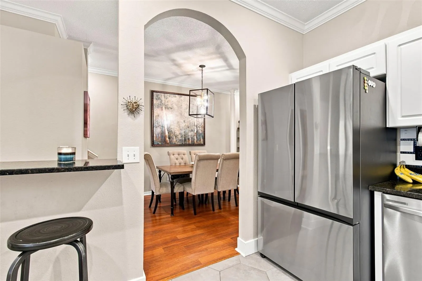 Kitchen w/Access to Dining Area