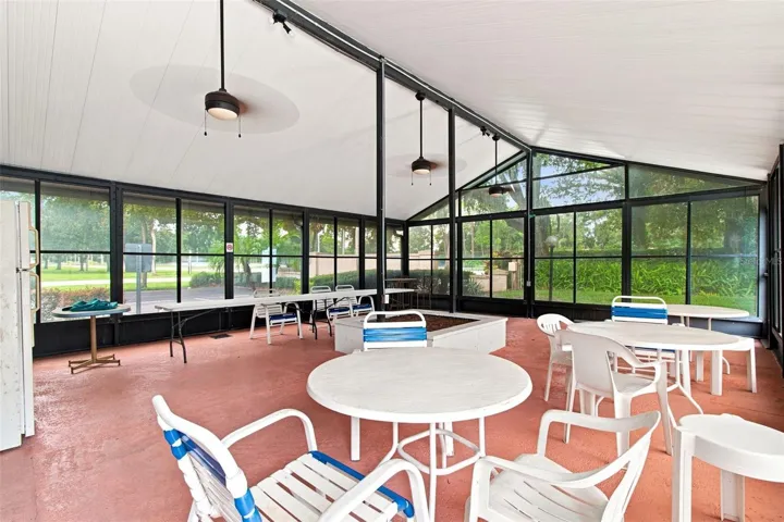 Covered/Screened Recreation/Social Area