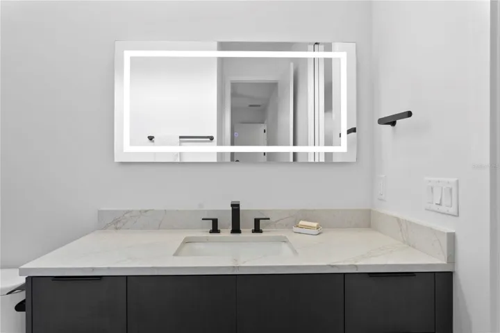 Bathroom 3 - Jack &amp; Jill