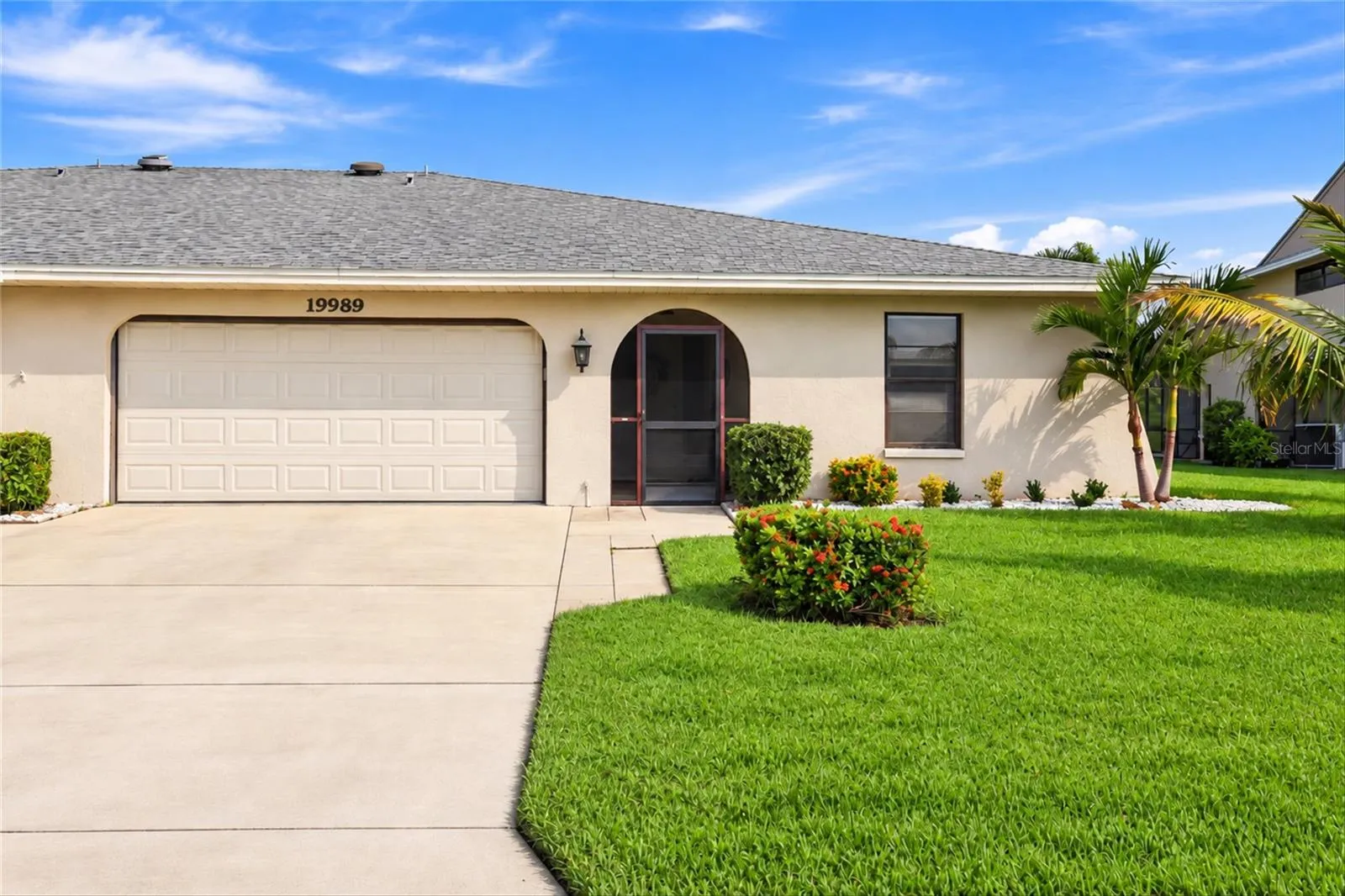 Virtually altered to show clean driveway