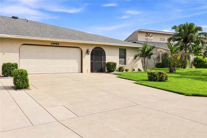 Virtually altered to show clean driveway