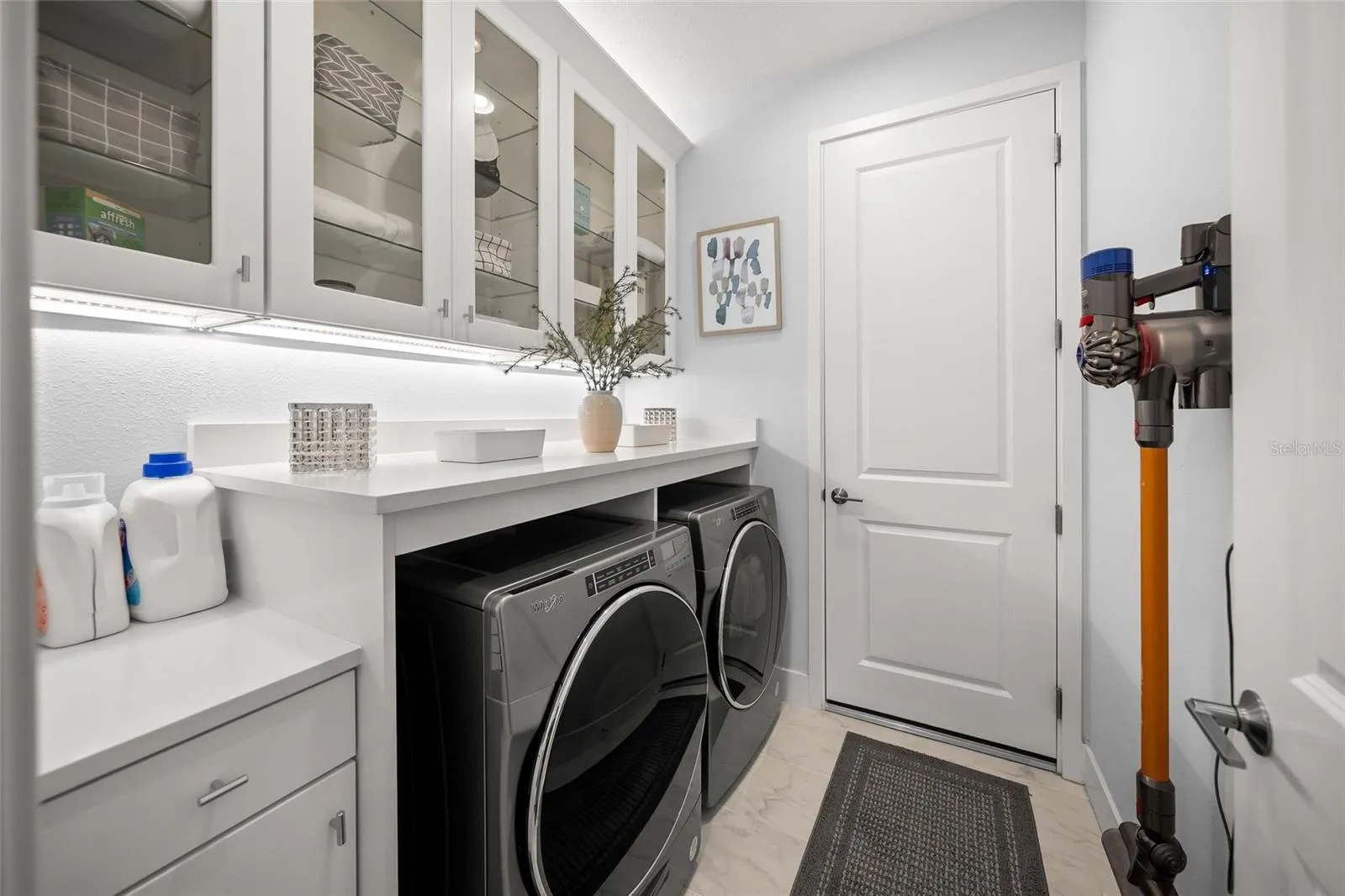 2023 washer & gas dryer