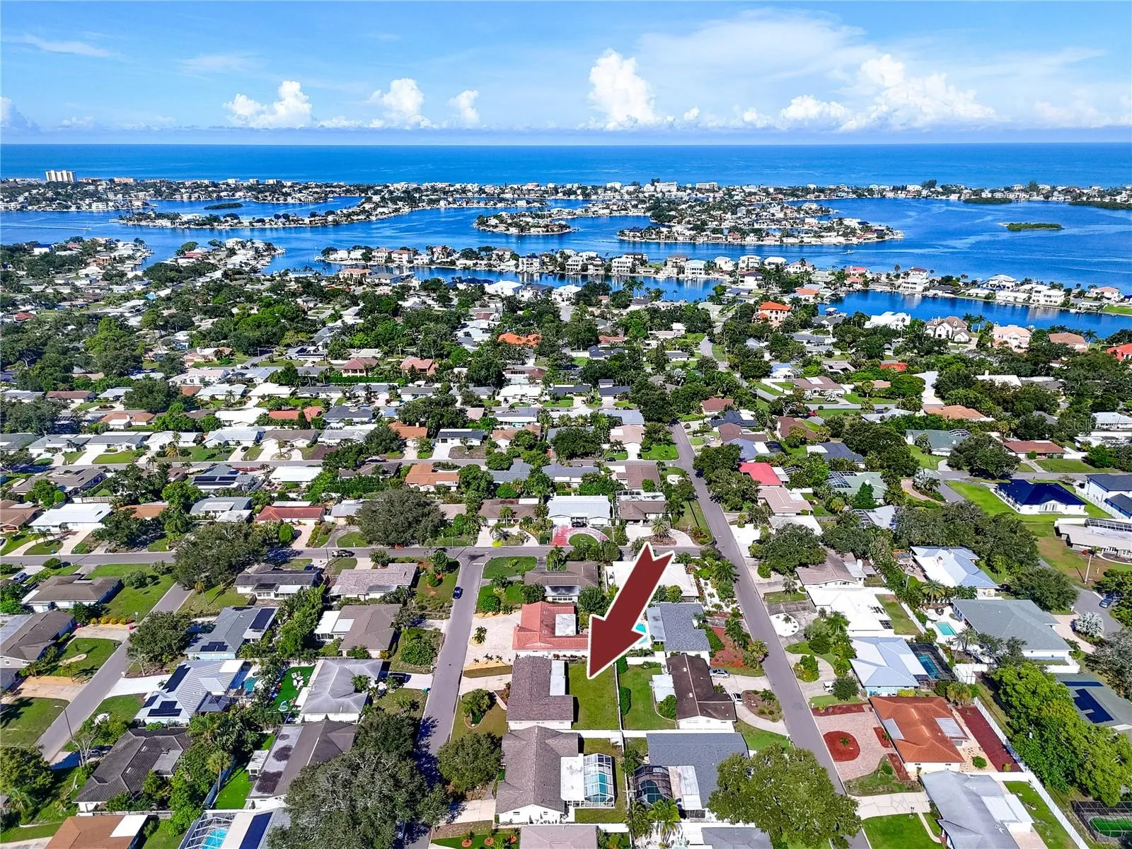 Aerial view of the proximity to the beaches.