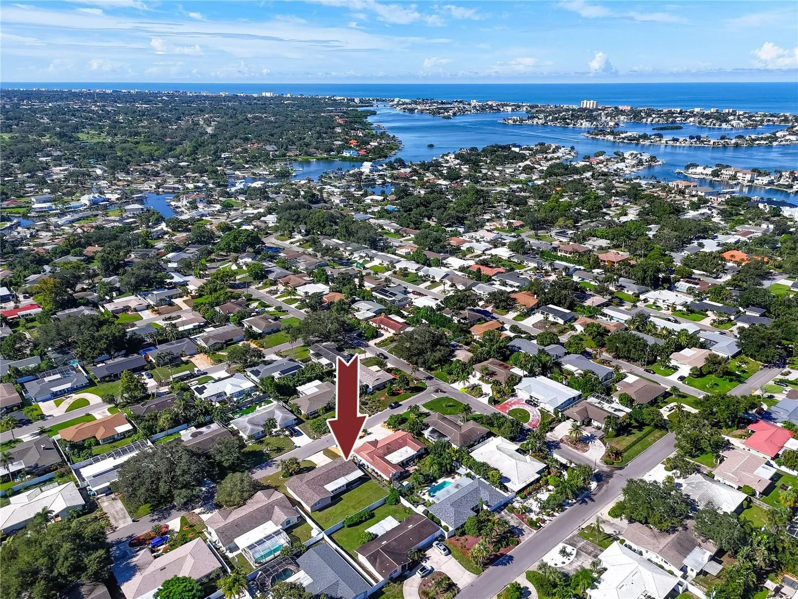 Aerial view of the proximity to the beaches.