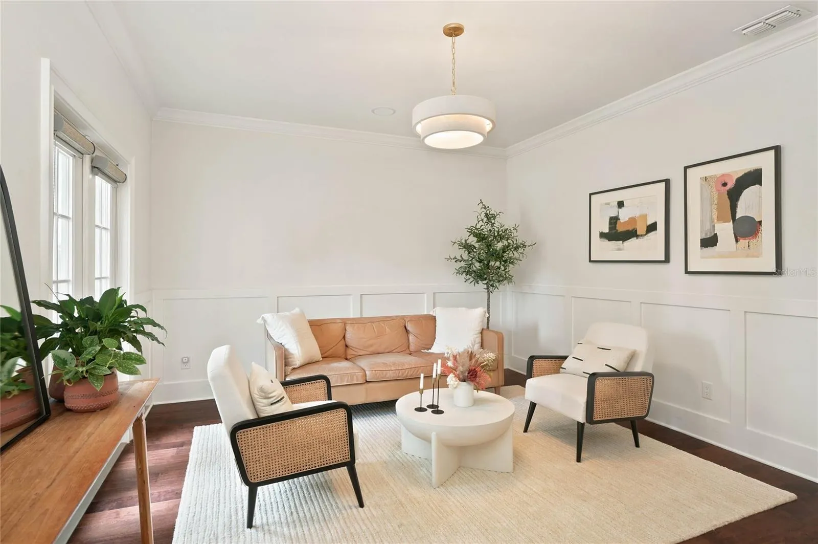 Living space overlooking front patio