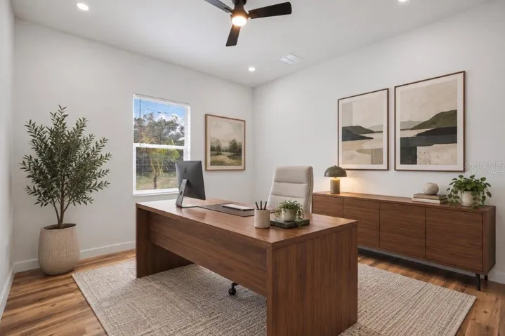 Virtually staged bonus room