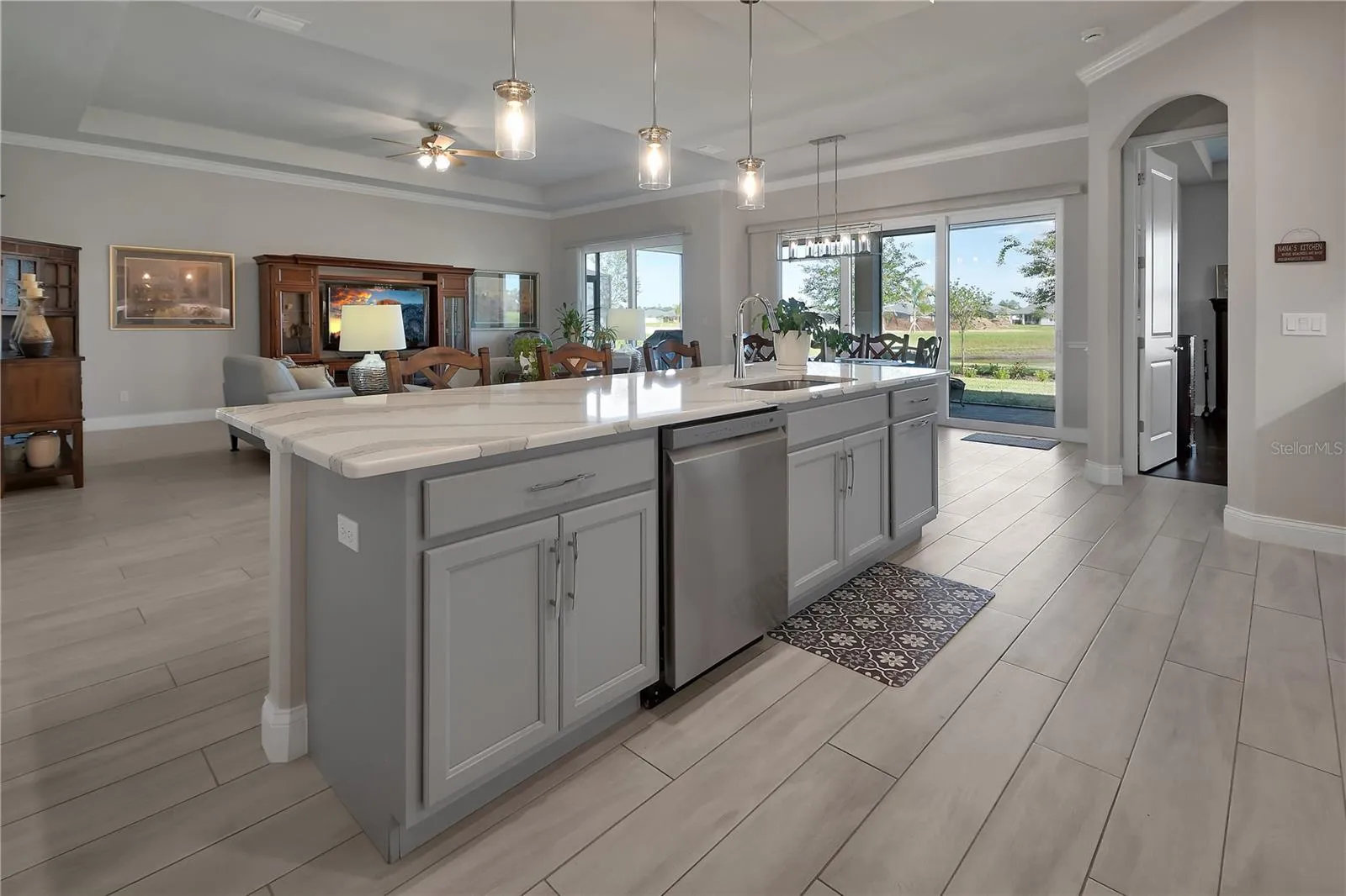 Large kitchen island