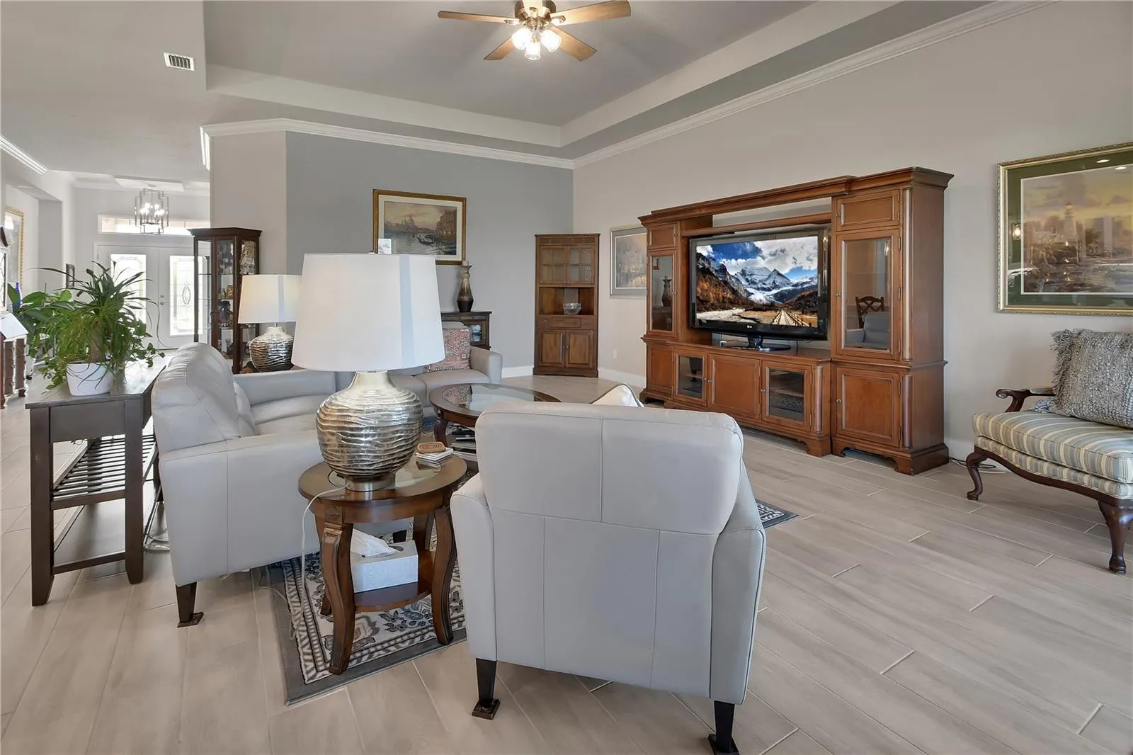 Spacious Living Room
