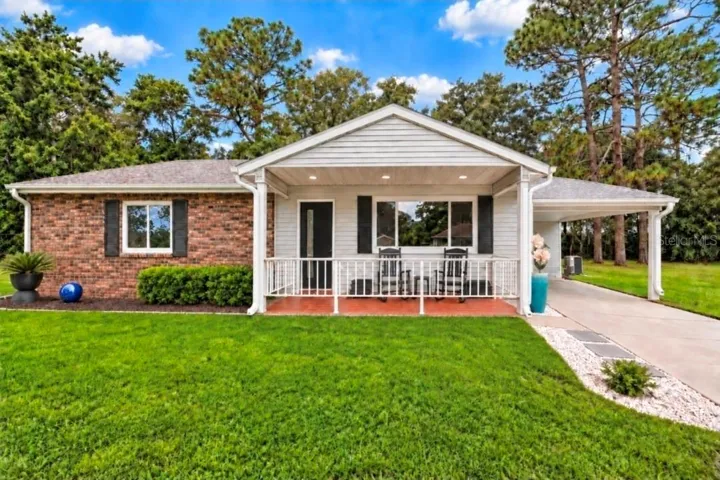 Welcome home to Hickory Model