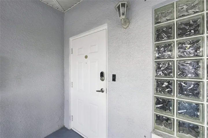 Unit #410 entryway