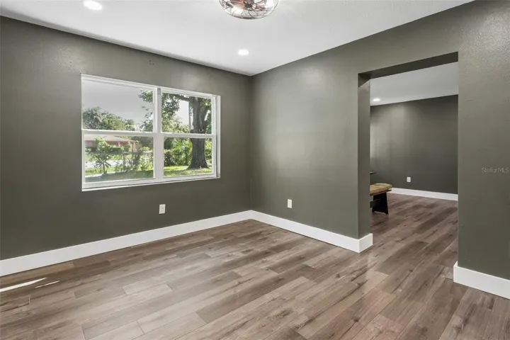 Dining Room/Flex Room
