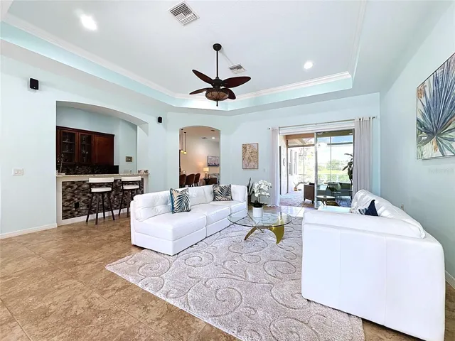 20 x 19 ft Living Rm.