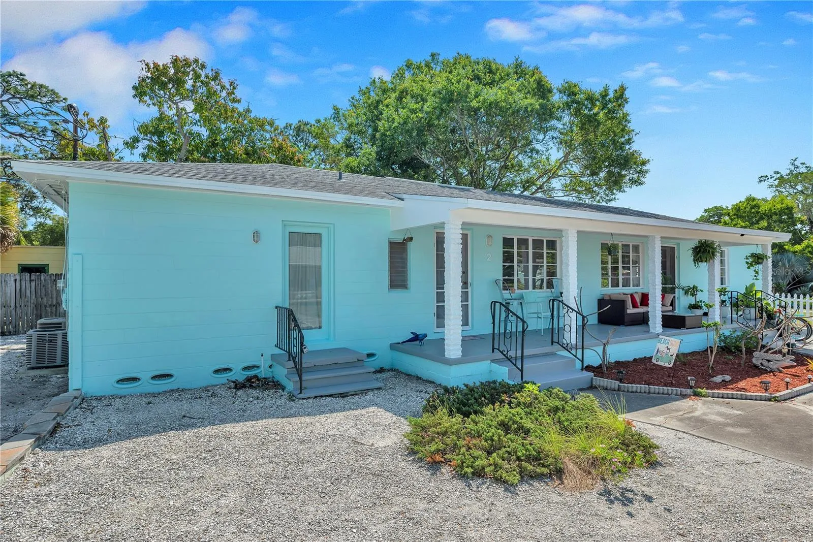 5025 duplex - front and side view