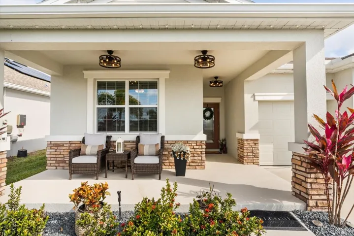 COVER FRONT PORCH