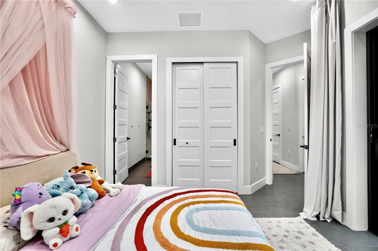 2nd Bedroom