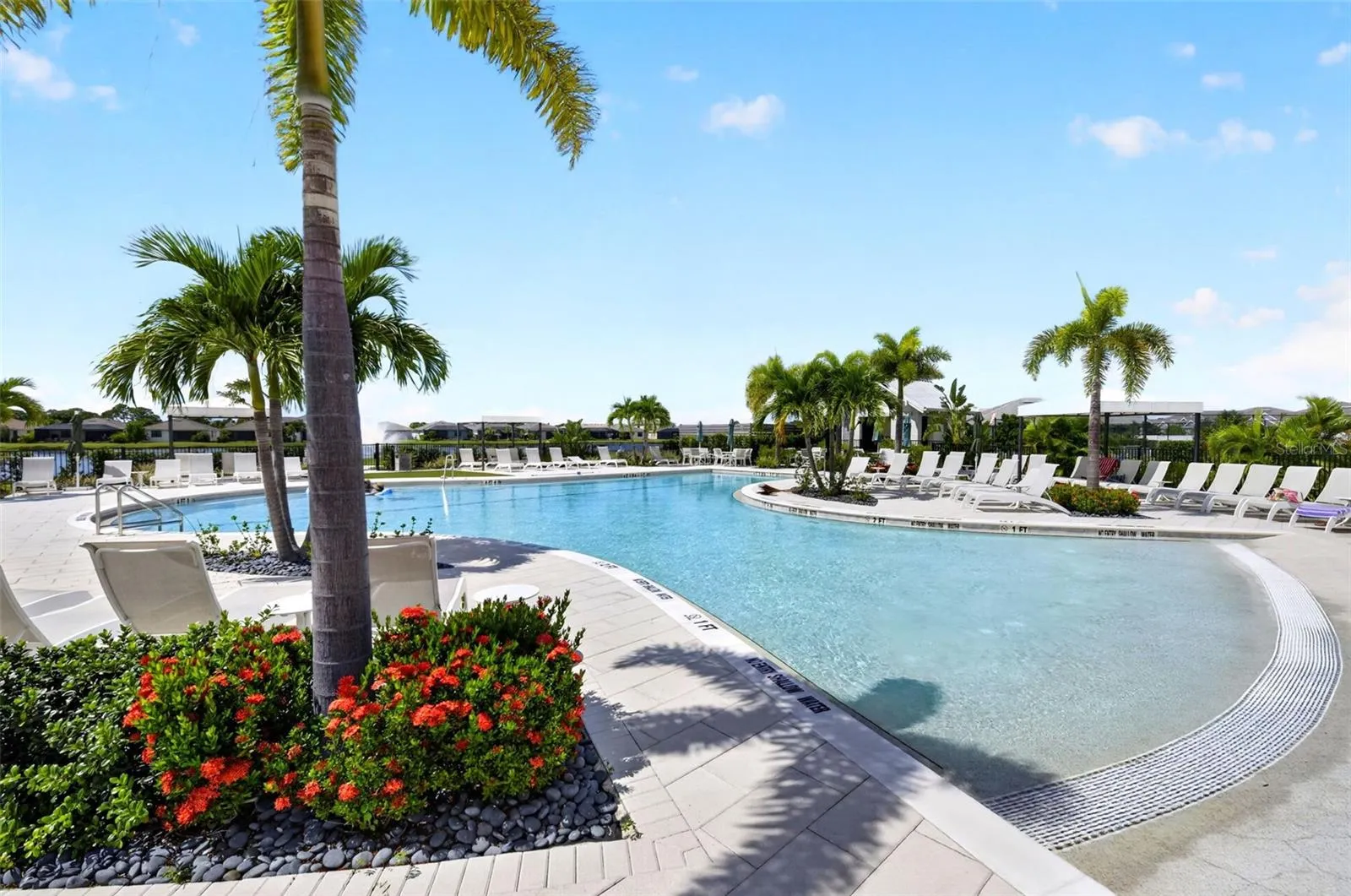 Resort Style Zero Entry Pool