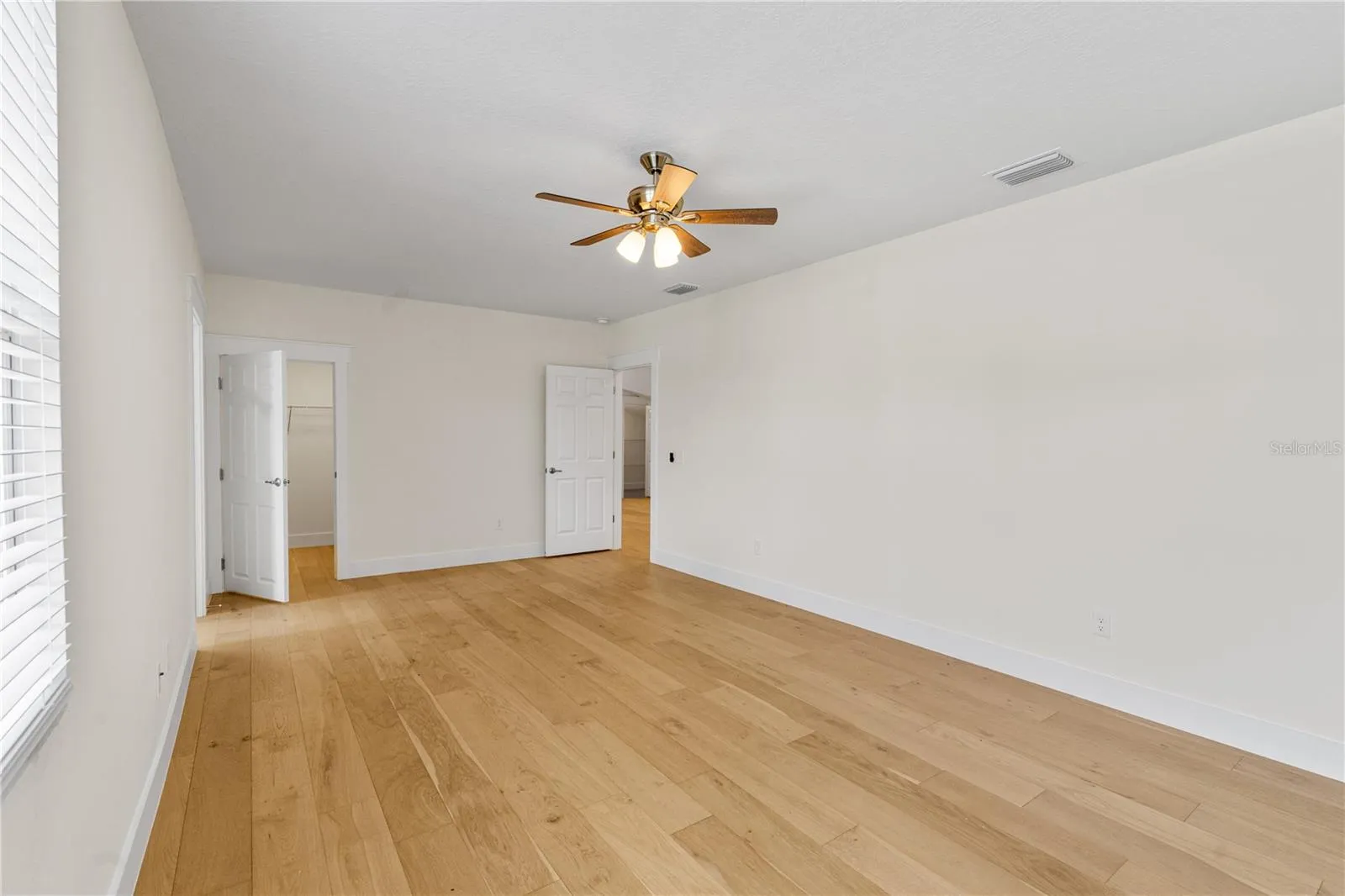 2nd floor primary bedroom