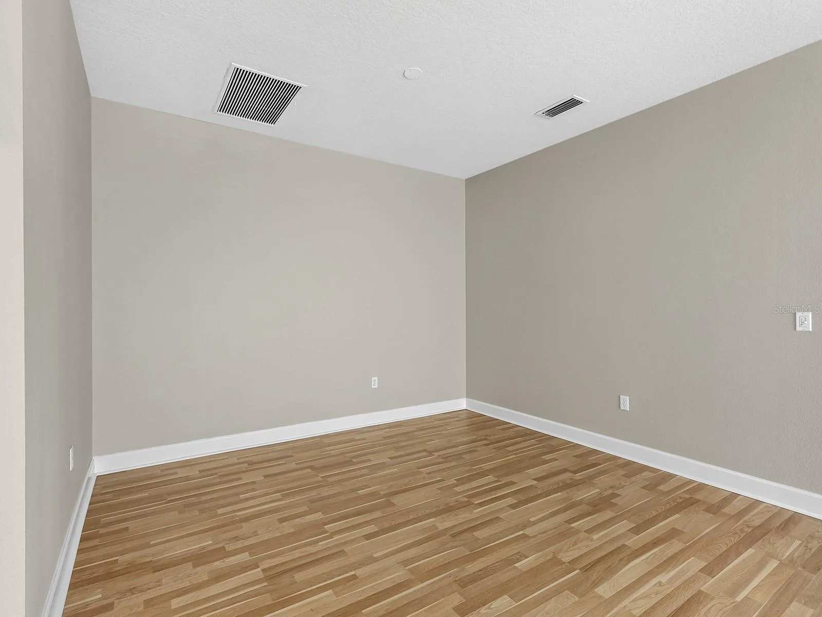 Formal Dining