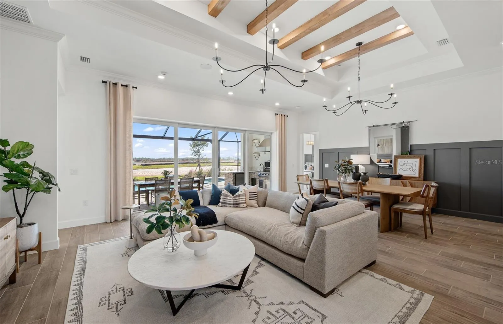 Photos are of furnished Stardom model. Homes may vary.