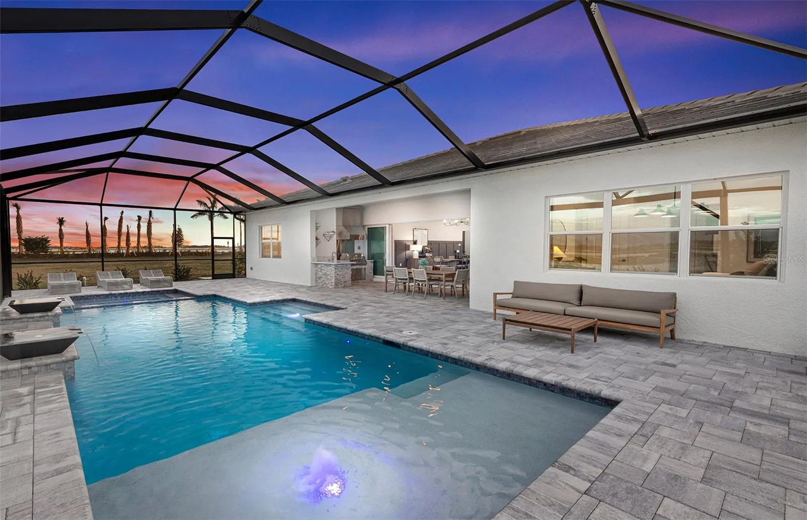 Photos are of furnished Stardom model. Homes may vary.