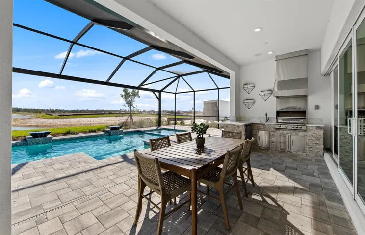 Photos are of furnished Stardom model. Homes may vary.