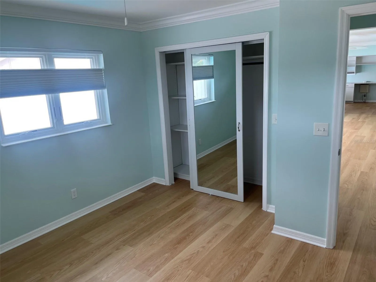 2nd Bedroom Closet