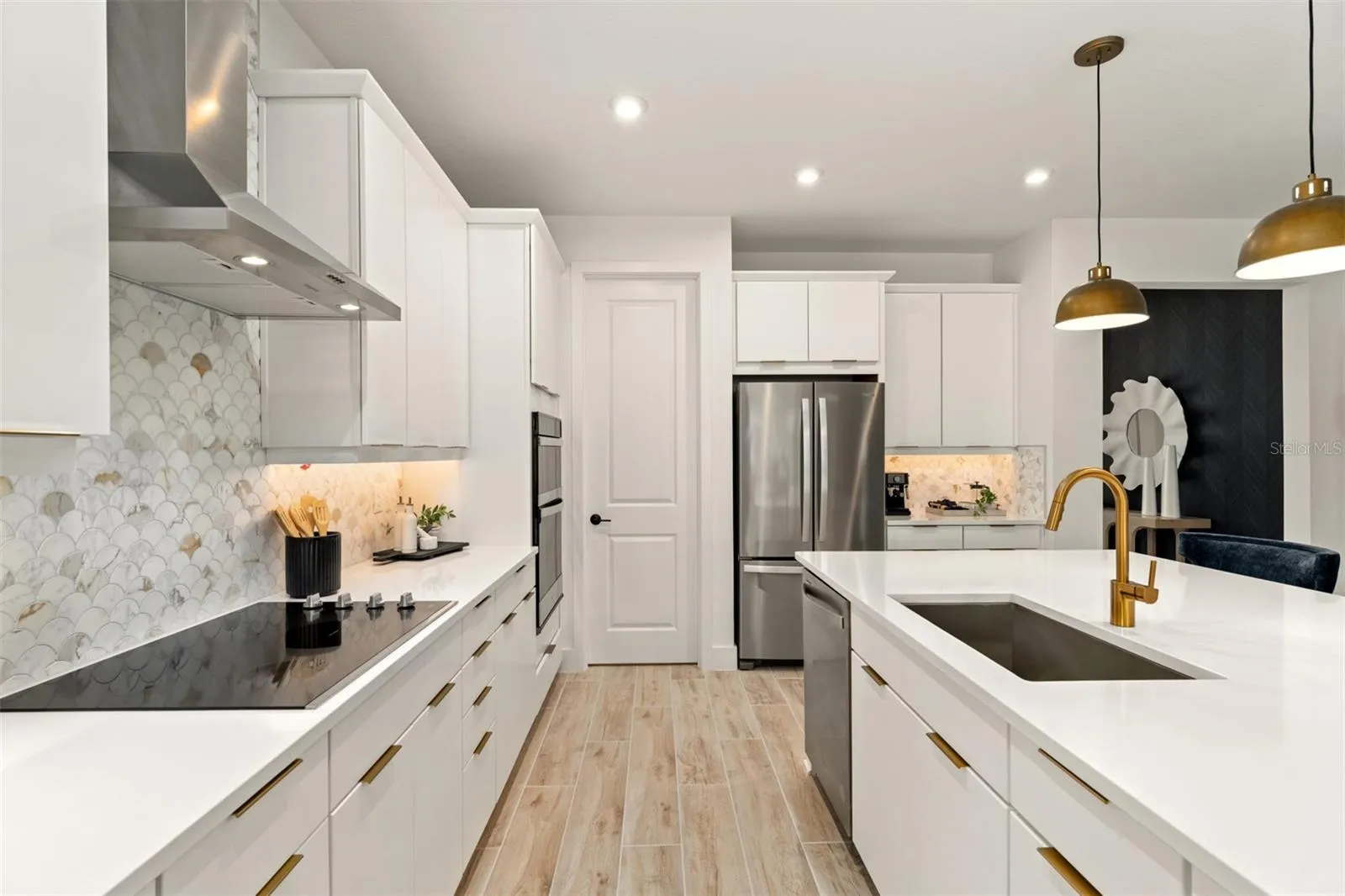 Meridian Parks Olympic Model Kitchen